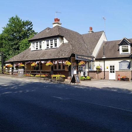 The Flying Bull Inn Liss Exterior foto